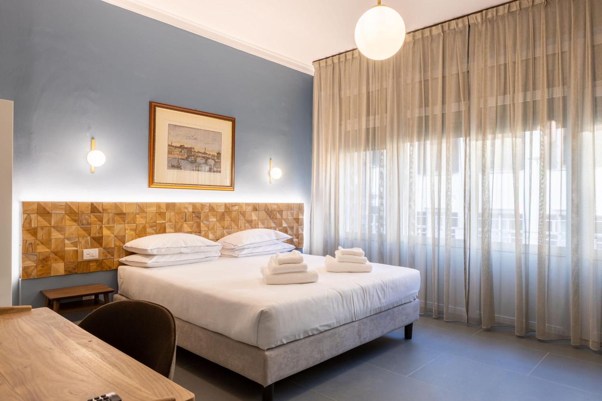 Pier Capponi 17 & Firenze